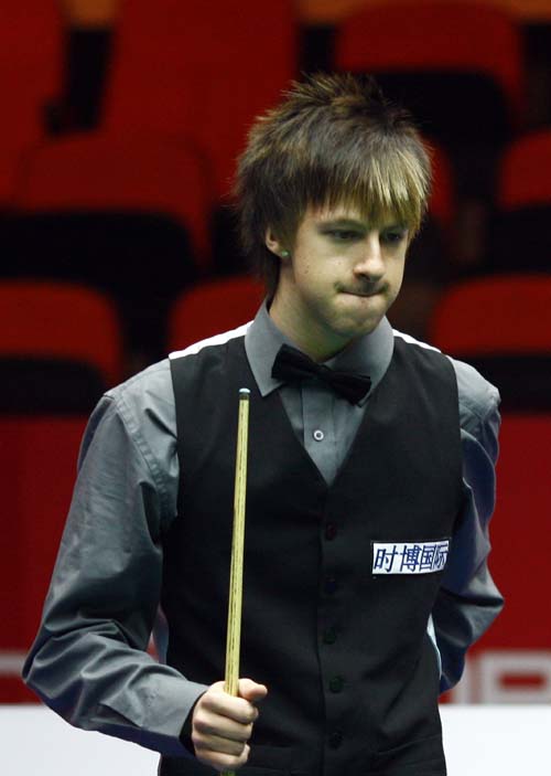 而是在暗中 而是在暗中