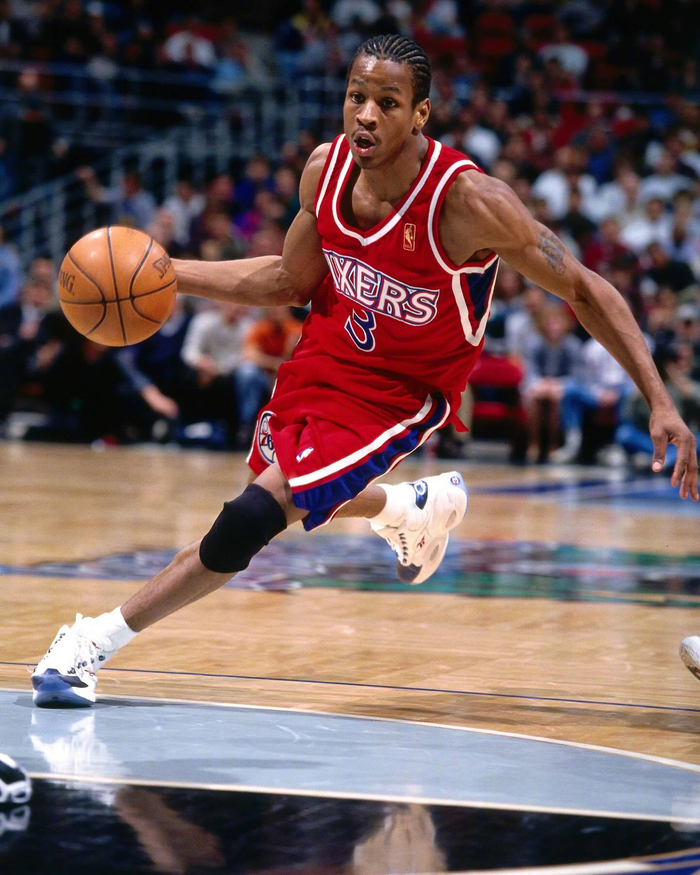 桌上有两名 桌上有两名