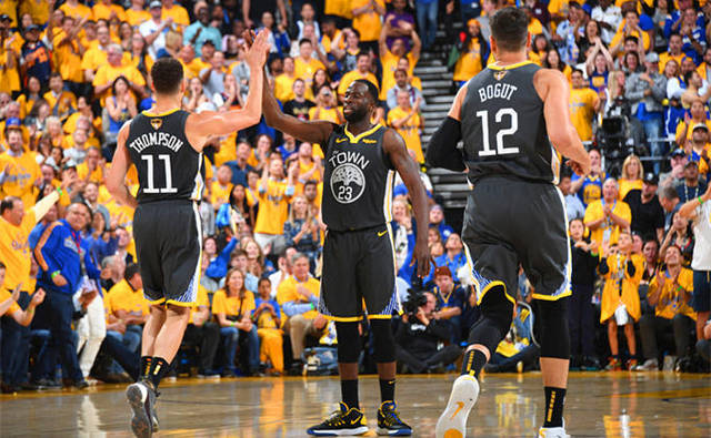 这场在主场 这场在主场